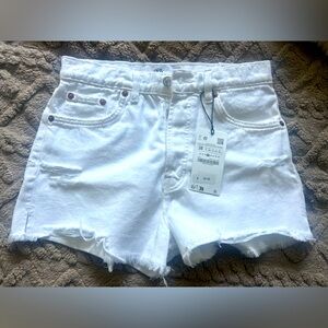 ZARA white shorts women’s 6